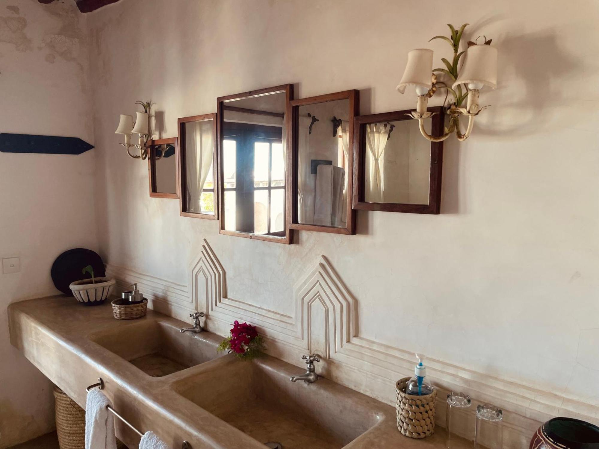 Authentic Swahili Style Villa Milele House لامو المظهر الخارجي الصورة